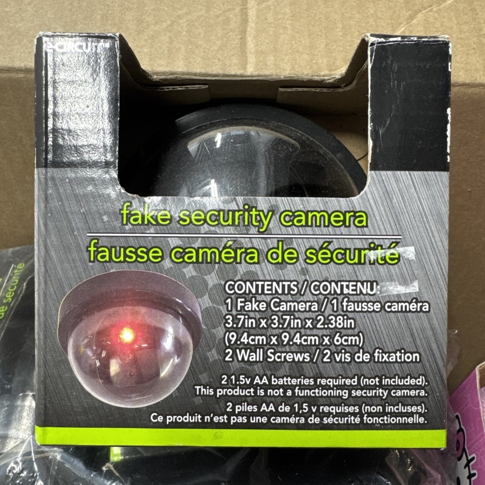 e-Circuit Fake Security CCTV Dome Camera LED Flashing Light Battery Operated New